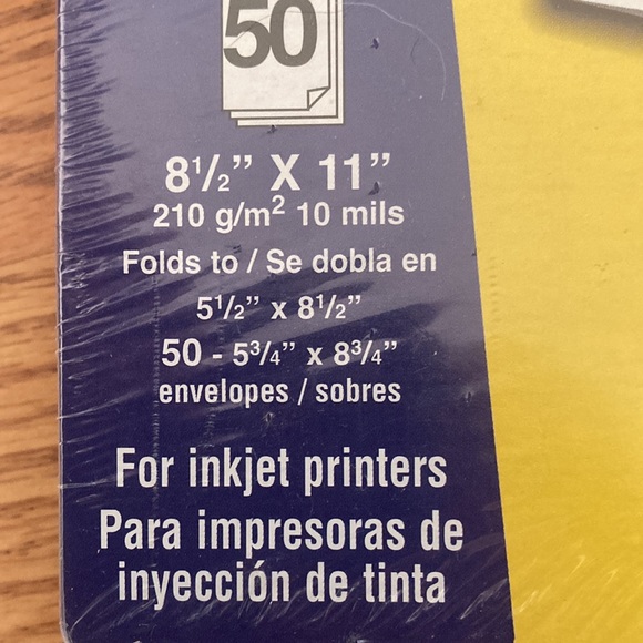 Staples Half-Fold Greeting Cards - Picture 4 of 4